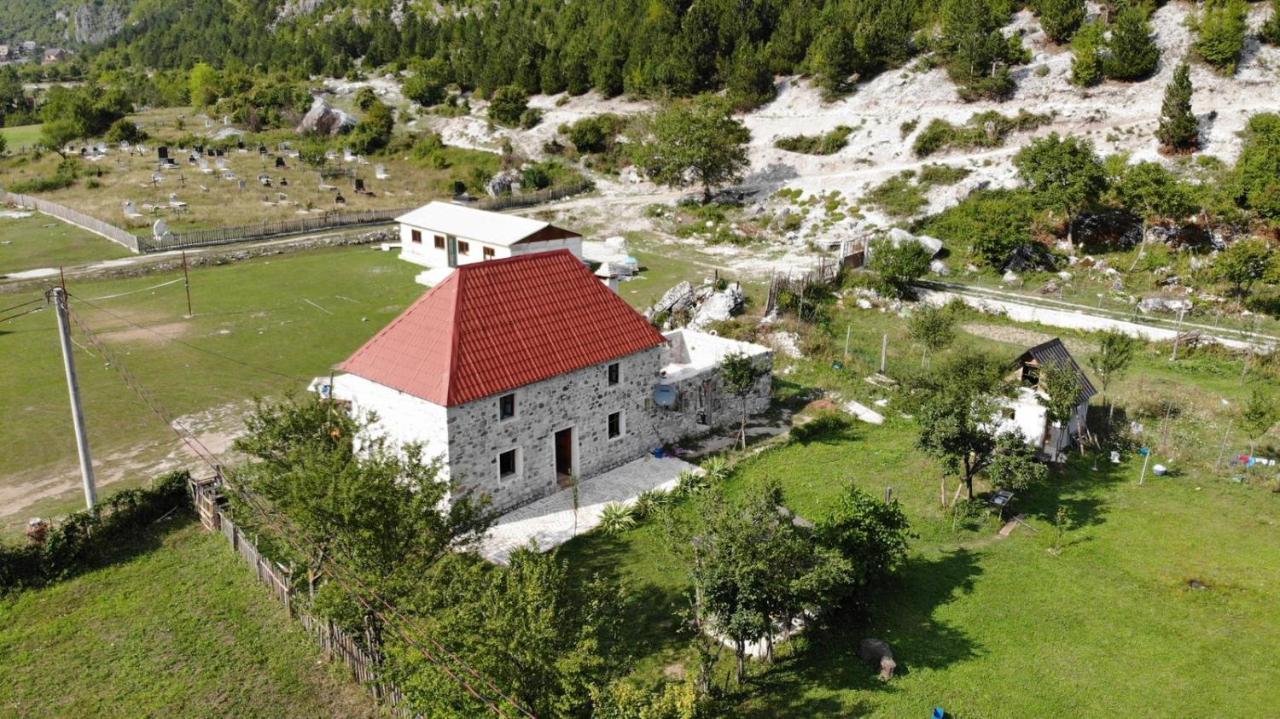 Hotel Gjovalin Lokthi Shkodra Exterior foto